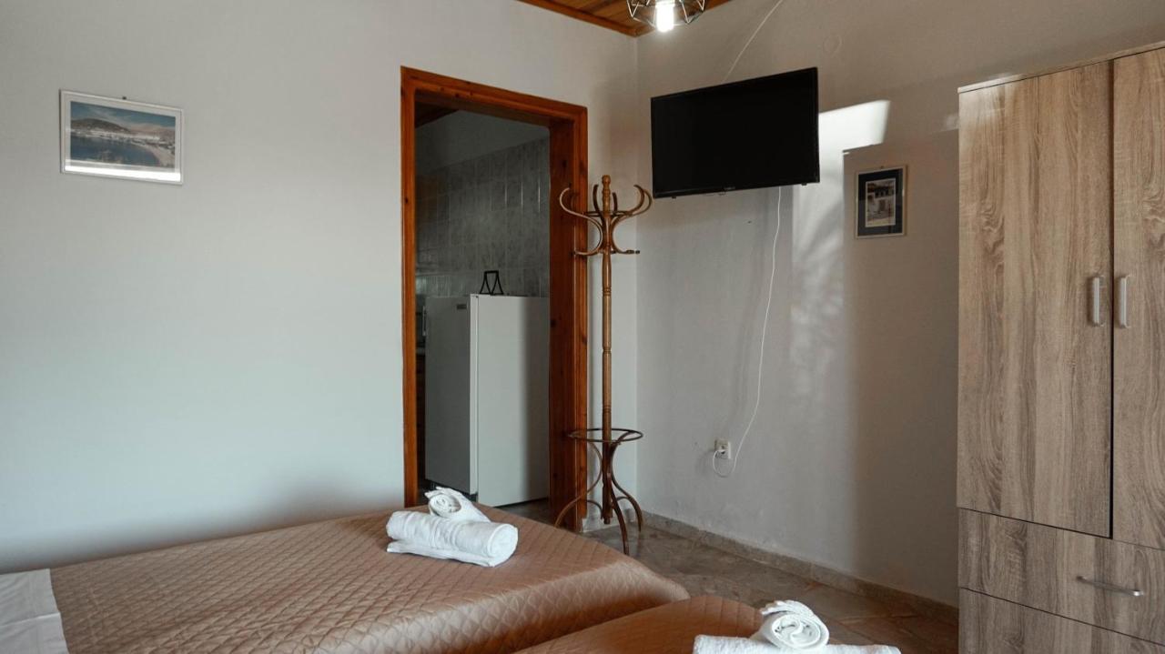 Soula Rooms Kini Exteriér fotografie